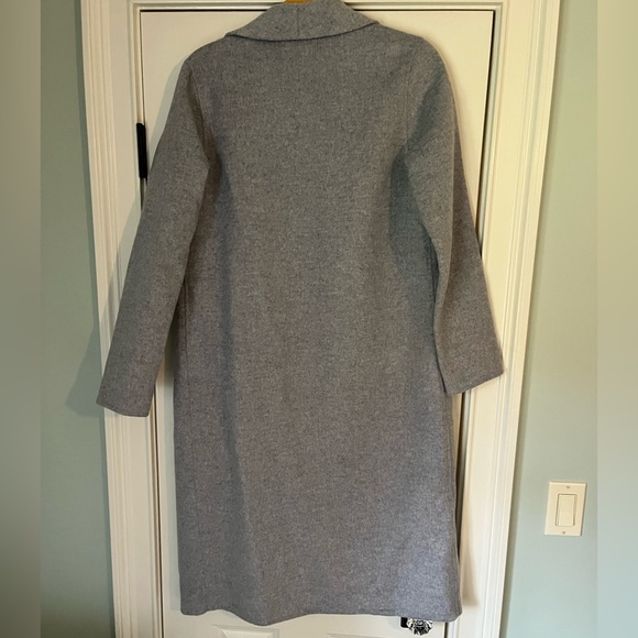 Tahari Gray Open Long Line Coat NWOT Size Small - Picture 2 of 5